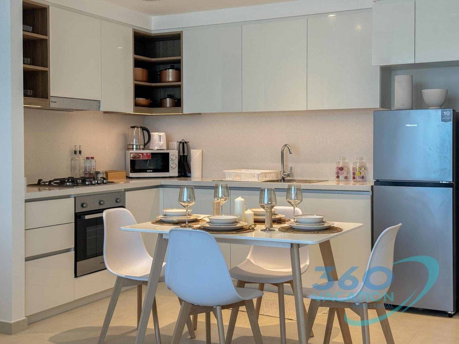 360 Vacation - Luxurious Downtown Views 1br Tower 3 *
